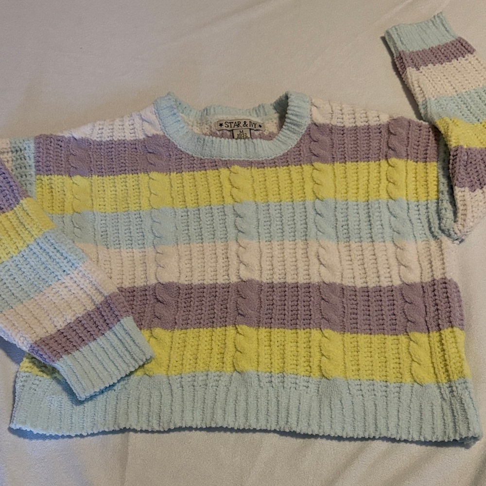Star & Ivy Girl sweater size 10/12